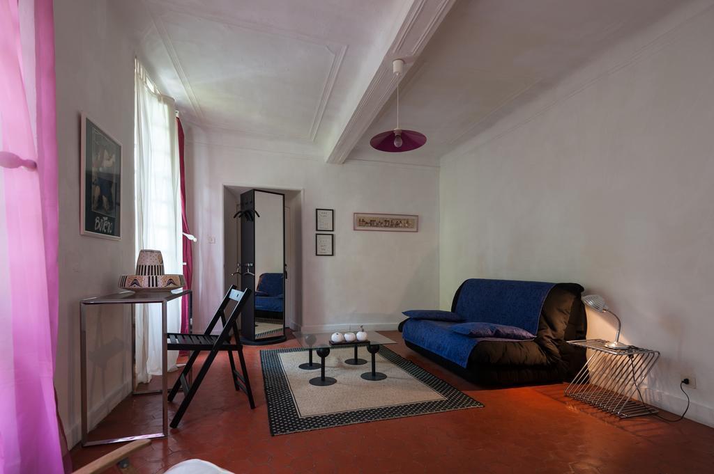 L'Enclos Lorgues Oda fotoğraf