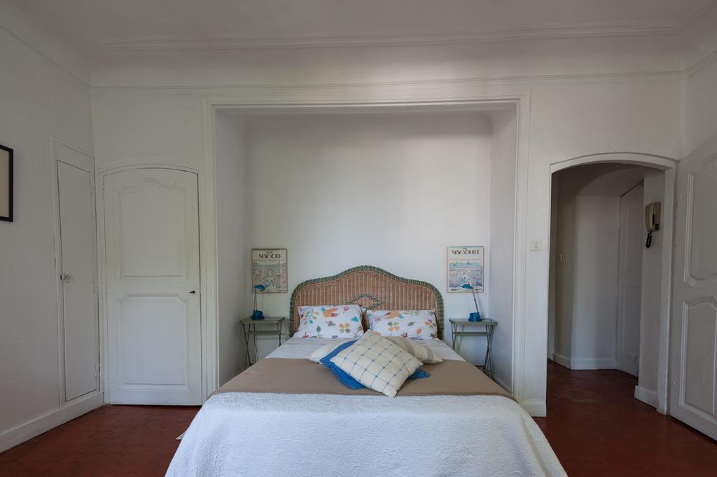 L'Enclos Lorgues Oda fotoğraf